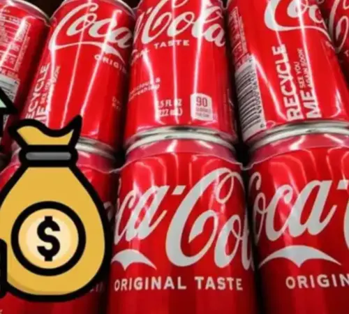 Coca Cola sube de precio refrescos aumentarán hasta 5 pesos desde hoy | CocaCola cans in the background with a money bag and up arrows signaling rising profits from soda sales