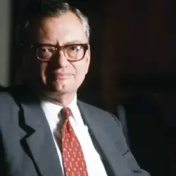 Miguel Mancera Aguayo, primer gobernador del BdeM, muere a los 93 años